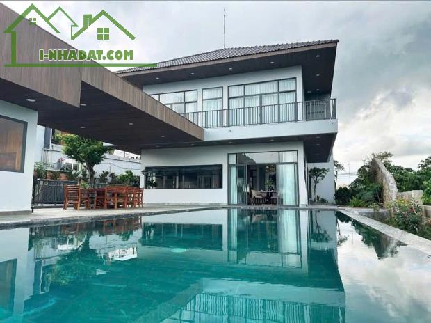CHO THUÊ BIỆT THỰ NGHĨ DƯỠNG  CÓ HỒ BƠI VIEW CUẨN 5 SAO TẠI PHƯỜNG 3  BẢO LỘC - CHỈ TỪ