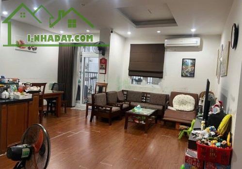 🌻Chính chủ bán CHCC cao cấp Trung Yên Plaza full nội thất; 0974072896