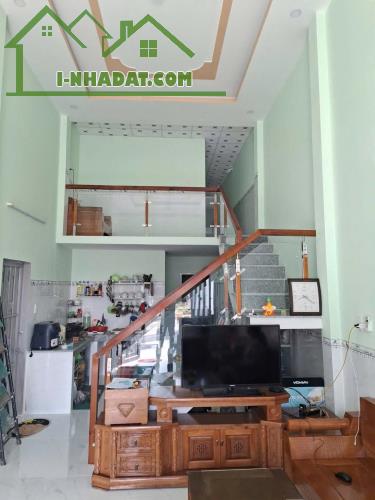 Sang gấp dãy trọ 2 kiot 8 phòng gần KCN Lê Minh Xuân Bình Chánh Giá 1 tỷ 770Tr - 2