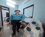 Nhà đường ô ô tránh Phước Long, 2 phút ra đến Chợ Hoa Cau. 2 tầng với nội thất cao cấp.
