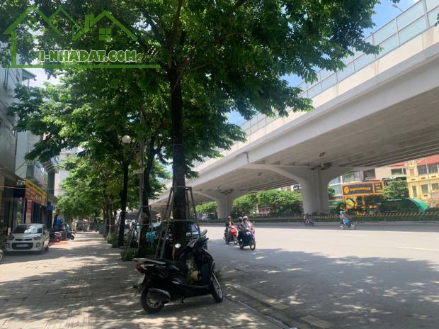 BÁN ĐẤT MẶT PHỐ PHẠM VĂN ĐỒNG CẠNH CV HOÀ BÌNH. 98M2. LÔ GÓC MT 9.3M. 44.8 TỶ - 1