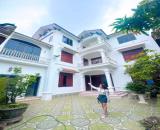 BIỆT THỰ  230M² - M.Ặ.T TI.ỀN 15M - SÂN ĐỖ 4 Ô TÔ - G.I.Á CHỈ NHỈNH 11 T.Ỷ