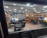 SANG NHƯỢNG TIỆM BARBER SHOP ĐẦY ĐỦ TIỆN NGHI – MẶT TIỀN LÊ VĂN VIỆT, QUẬN 9, TP HCM