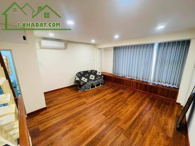 Bán nhà 2 Mặt tiền Nguyễn Hiền - khu Cư Xá Đô Thành, 4,8x9m, 3 Tầng - 3 PN, chỉ 10,9 Tỷ - 2