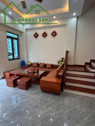 CHỈ HƠN 2 ĐỒNG CÓ CĂN NHÀ 3 TẦNG NGÕ PHỐ BÌNH LỘC, Ô TÔ ĐỖ CỬA - 2