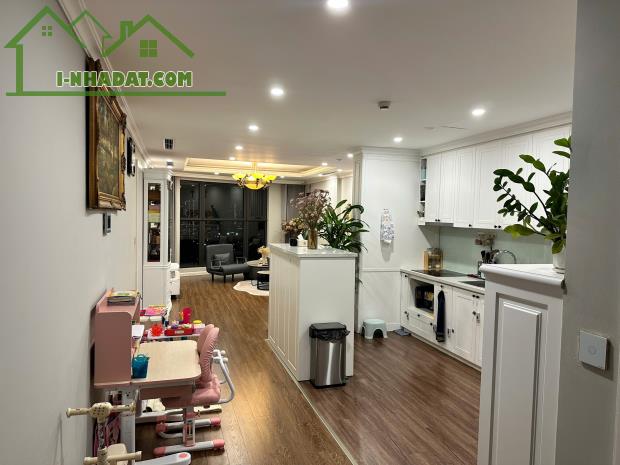 Bán căn hộ 4PN cao cấp Sunshine Garden - 140m2 - Full nội thất - Sát Times City - View đẹp