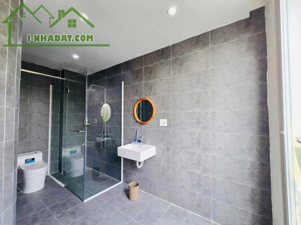 NHÀ 3 TẦNG KIÊN CỐ ĐƯỜNG TÔN ĐỨC THẮNG - 2