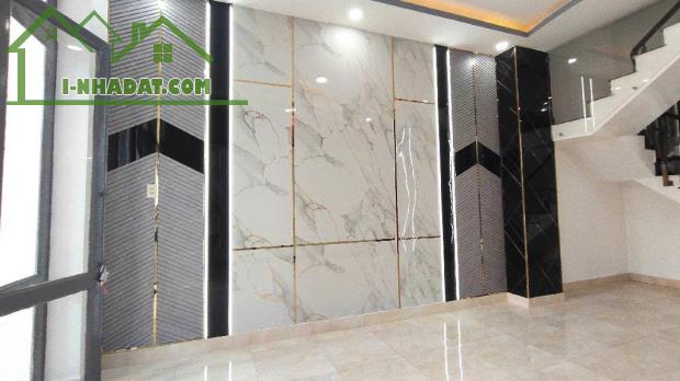 NHÀ 4 TẦNG SỔ HỒNG RIÊNG CHÍNH CHỦ - HẺM XE HƠI - BÌNH HƯNG HÒA, BÌNH TÂN - CHỈ 6 TỶ - 2