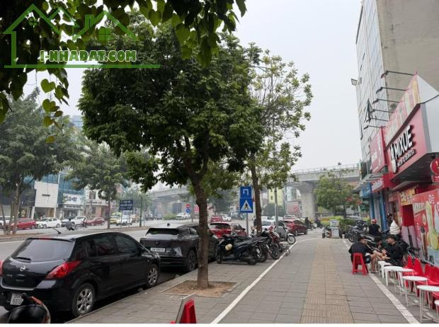 ĐẤT, MẶT ĐƯỜNG, NGUYỄN VĂN HUYÊN, CẦU GIẤY-VẢI HÈ-KD-Ô TÔ: 173/300M, MT 14M, GIÁ  95 TỶ. - 1