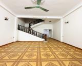 Cho thuê Tây Hồ, Lạc Long Quân, 60m, 4 tầng, 15 triệu/tháng.  Ngõ rộng 3m, gần ô tô