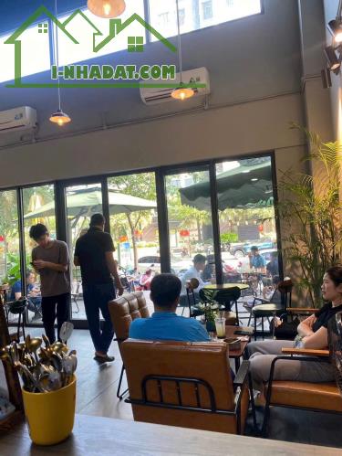 SANG NHƯỢNG QUÁN KEM và COFFEE SHOPHOUSE PICITY HIGH PARK – QUẬN 12, HỒ CHÍ MINH - 2