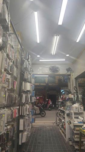 SANG NHƯỢNG CỬA HÀNG ĐIỆN THOẠI – PHỐ HÀNG BÔNG, HÀ NỘI - 2