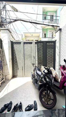 Bán gấp nhà mới đường Diên Hồng, phường Gia Định, quận Bình Thạnh, 5 tầng, 70m2, giá 16 tỷ - 2