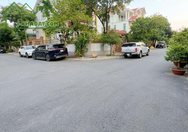 [K2764*] Biệt thự hầm ngang 18m đẳng cấp sát CC Thới An Lê Thị Riêng – Giá 3x tỷ - 1