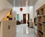 BÁN ĐẤT TẶNG NHÀ CẤP 4.
Sang phố: Cổ Nhuế 50m2, mt4m, 7.7 tỷ, Bắc Từ Liêm