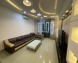 Cho thuê nhà phố Văn Cao, DT: 90m2, 6 p.ngủ khép kín.