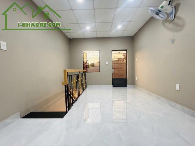 36M2 NHỈNH 1 TỶ - HẺM THÔNG SÁT Đ.LÊ VĂN VIỆT, VỊ TRÍ ĐẮC ĐỊA NGAY TRUNG TÂM  CỦA TP. THỦ - 2