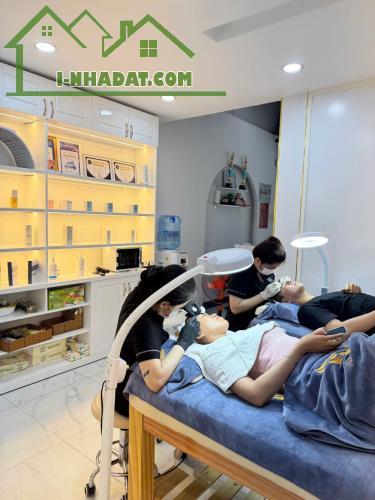 SANG NHƯỢNG SPA MẶT TIỀN XE TẢI – KHU VỰC SAT SACOMBANK LÃNH BINH THĂNG, QUẬN 11 CŨ - 2
