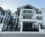 Cho thuê nhà, Nguyễn Khánh Toàn, Nguyễn Văn Huyên, 170m2x 3T -32 tr