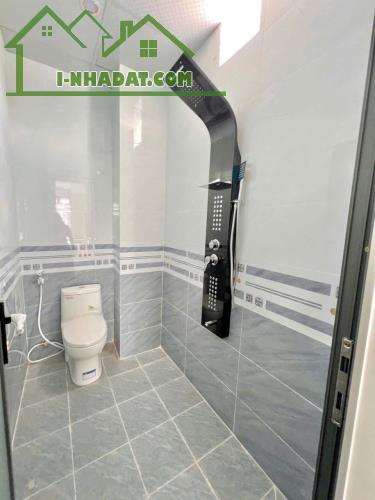 Biệt thự sân vườn - chỉ 1 tỷ hơn - gần chợ Thạnh Phú -SHR full thổ cư - 3
