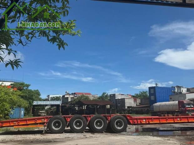 CHO THUÊ NHÀ XƯỞNG 1.300m²