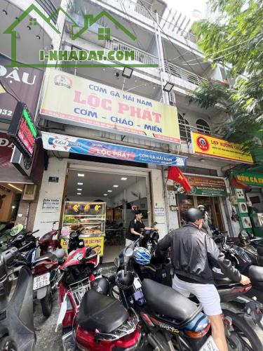 SANG NHƯỢNG QUÁN CƠM GÀ HẢI NAM LỘC PHÁT – MẶT TIỀN BÀU CÁT, TÂN BÌNH