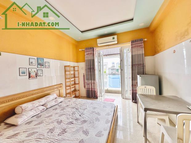 Phòng cho thuê Full NT, Ban công riêng, Free phí DV - Vị trí vàng Hẻm 183 Tôn Thất Thuyết
