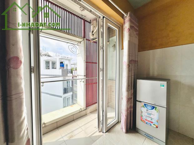 Phòng cho thuê Full NT, Ban công riêng, Free phí DV - Vị trí vàng Hẻm 183 Tôn Thất Thuyết - 4