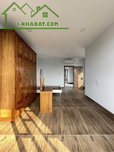 Siêu phẩm HXH Tân Hiệp 25 ,Hóc Môn, 4TxDT 128m2 ,Giá chỉ  10.5 tỉ (TL) - 2