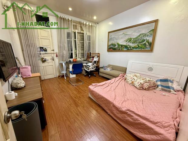 BÁN NHÀ 4 TẦNG NỘI THẤT ĐẸP, GẦN ĐƯỜNG Ô TÔ, PHÂN LÔ PHỐ LÊ TRỌNG TẤN – THANH XUÂN. - 2