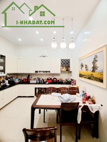 BÁN NHÀ 4 TẦNG NỘI THẤT ĐẸP, GẦN ĐƯỜNG Ô TÔ, PHÂN LÔ PHỐ LÊ TRỌNG TẤN – THANH XUÂN. - 4