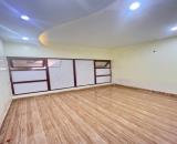 Bán nhà ngay phố Hồ Sen - Nguyễn Công Trứ 1,5 tầng - 2 tỷ42