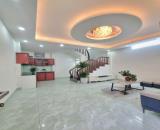 Phan Trọng Tuệ Phường Thanh Liệt35m²×4T nhỉnh 6 tỷ,nhiều tiện ích,sổ đỏ sẵn sàng
