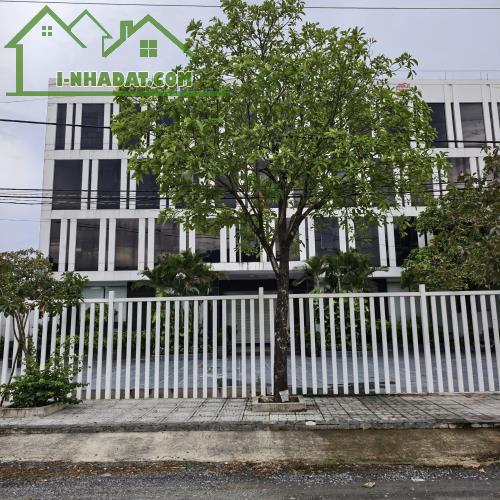 BÁN XƯỞNG + TÒA NHÀ VĂN PHÒNG LỚN – NGUYỄN VĂN BỨA, 4.800M² CÓ 4.400M² THỔ CƯ