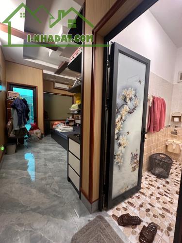 Trung lực 64,6m ô tô tránh đỗ sát nhà ngõ rộng mênh mông, nhà 2 mặt thoáng sáng ở sướng - 4