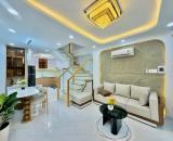 NHÀ ĐẸP – TRƯỜNG SA - QUẬN 3 - NỘI THẤT FULL - 3 TẦNG MỚI - NGANG 4M VUÔNG VỨC - 3PN