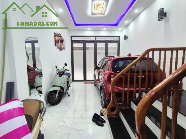 trung tâm đống đa nhà 30m 5 tầng,mt 3.8m phân lô ngõ ô tô đẹp ở ngay - 1