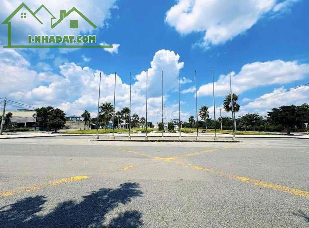 Bán Đất nền lô góc 2 mặt tiền diện tích 94 m2 sổ hồng riêng - 2