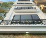 BÁN GẤP NHÀ ĐỘI CẤN TT BA MỚI KOONG, THANG MÁY, FULL NỘI THẤT 72M X 7 TẦNG MT 5,5M NHỈNH 2