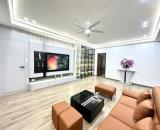 Bán căn góc chung cư toà CT6 Dương Đình Nghệ, 107m2, 3PN, full nội thất