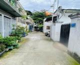 BÁN NHÀ HẺM Ô TÔ NGÃ BA ĐÔNG TÂN GẦN VINCOM 550 - 100M2 DÂN CƯ HIỆN HỮU