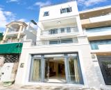 Siêu phẩm nhà 1/ Kinh Dương Vương sát tên lửa, ngay Aeon Bình Tân