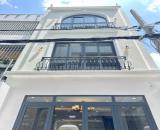 Bán gấp nhà mới đường Trường Chinh, quận Tân Bình, 4 tầng, 73m2, giá 11 tỷ 200 triệu.
