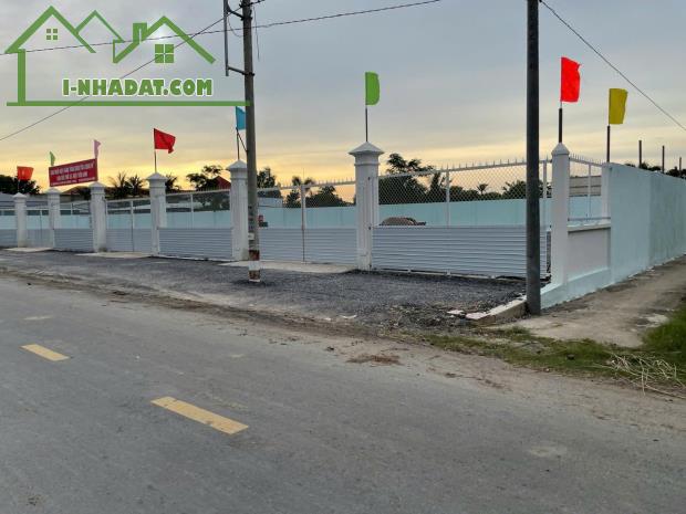 BÁN ĐẤT GẦN TRUNG TÂM HÀNH CHÍNH XÃ MỸ LỆ - 1