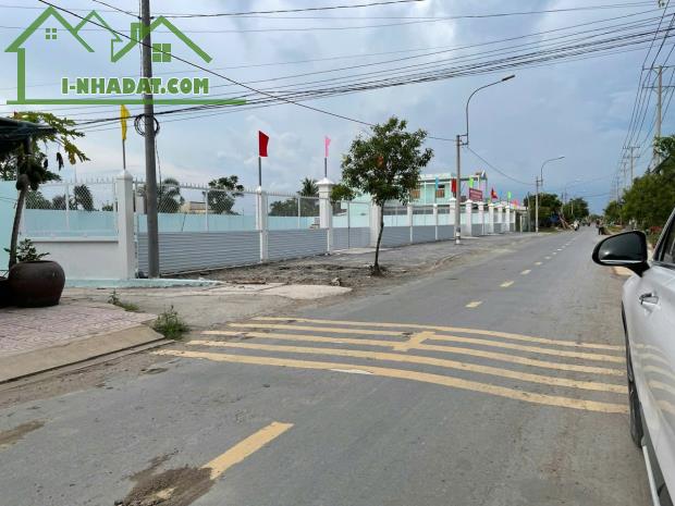 BÁN ĐẤT GẦN TRUNG TÂM HÀNH CHÍNH XÃ MỸ LỆ - 2