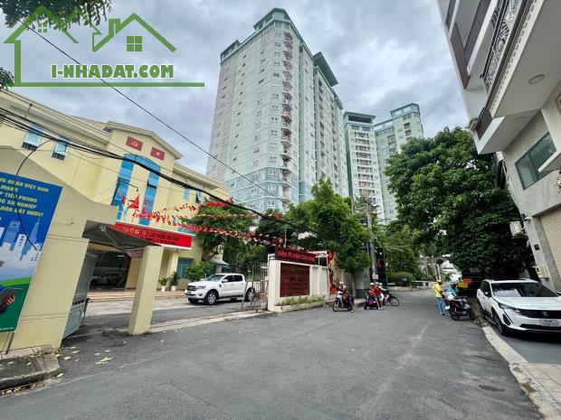 Căn hộ Khu ẩm thực Tô Hiệu hơn 50m² giá nhỉnh 2 tỷ