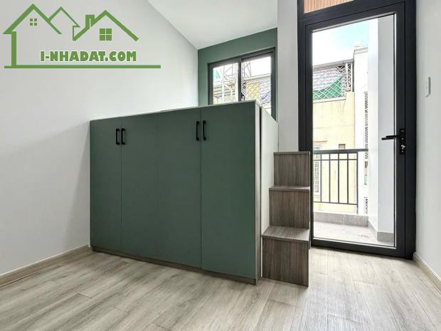 Bán gấp nhà mới đường Hai Bà Trưng, quận 3, giá 15 tỷ 300 triệu - 1