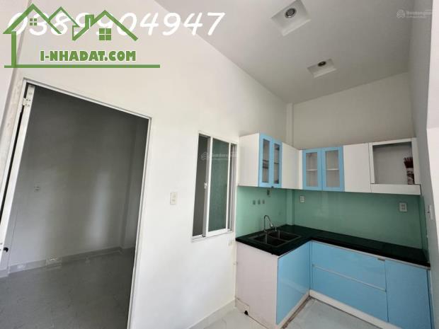 Bán nhà trung tâm Nha Trang hẻm 1170 đường 2/4 Phường Vạn Thắng. Giá bán: 2,3 tỷ sổ đỏ - 4