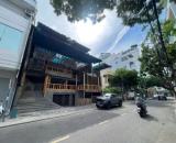 Bán nhà hàng 331,4m2 mặt tiền Lê Đại Hành, khu bàn cờ Nha Trang. Gần chợ Xóm Mới & biển