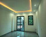 BÁN NHÀ THỊ TRẤN PHÙNG – 42M² – 5 TẦNG giá 5.6 tỷ mới tinh, lô góc.